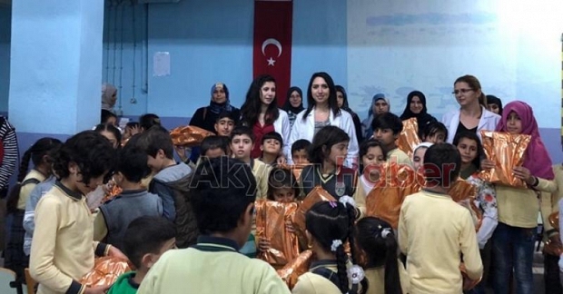 Mültecilere sağlık okuryazarlığı eğitimi verildi