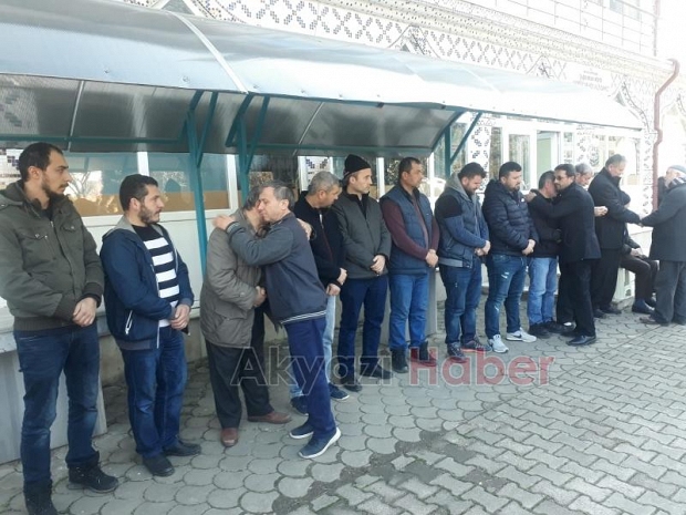 Mustafa Sakallıoğlu Dualarla Defnedildi