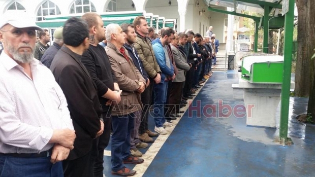 Muzaffer Ayvacıoğlu Defnedildi