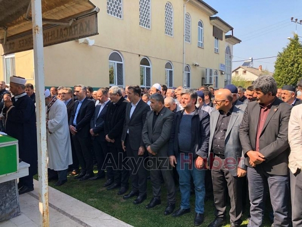 Nagihan Yılmaz dualarla defnedildi