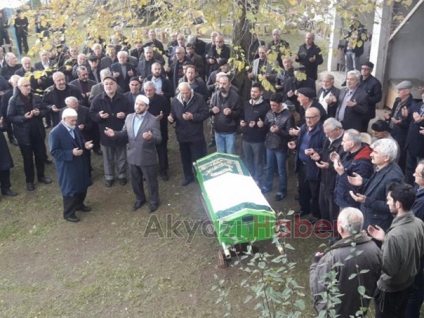 Nail Efe Defnedildi