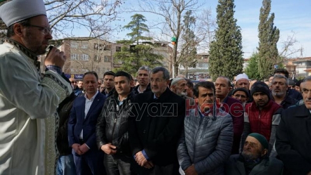 Nail Kahvecinin Annesi Defnedildi