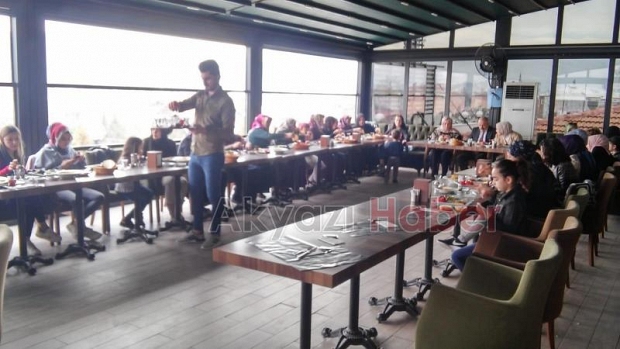 Naim Yolcu Kadın Seçmenlere Projelerini Anlattı