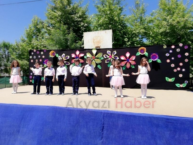 Nevruz Banoğlu İlkokulu'nda Anneler Günü Kutlandı
