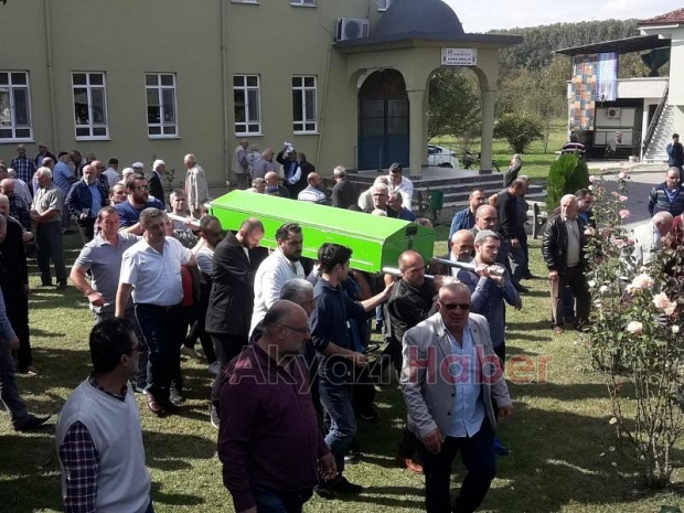 Nezaket Sezgin Defnedildi