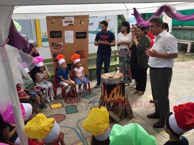 NİLÜFER HATUNDA AŞURE GÜNÜ