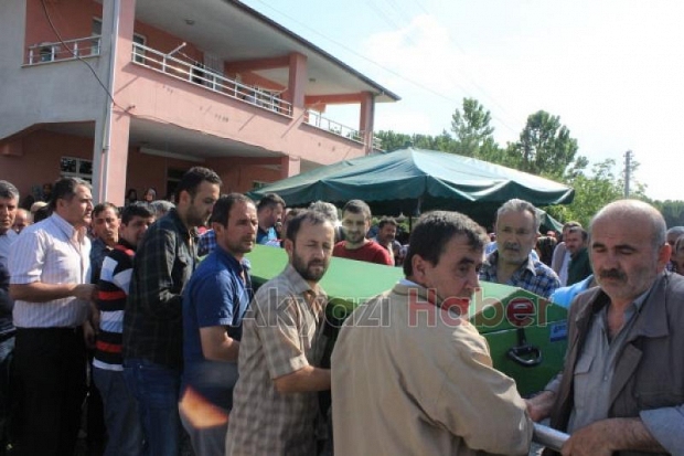 Niyazi Sogukcelik Defnedildi Akyazi Haber Akyazi Nin Bir Numarali Haber Sitesi Sakarya Haber