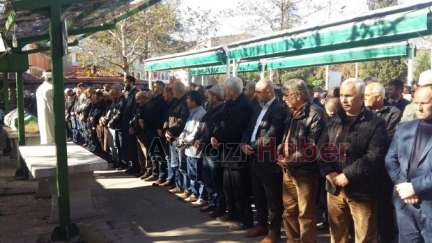 Nurten Sağlam Defnedildi