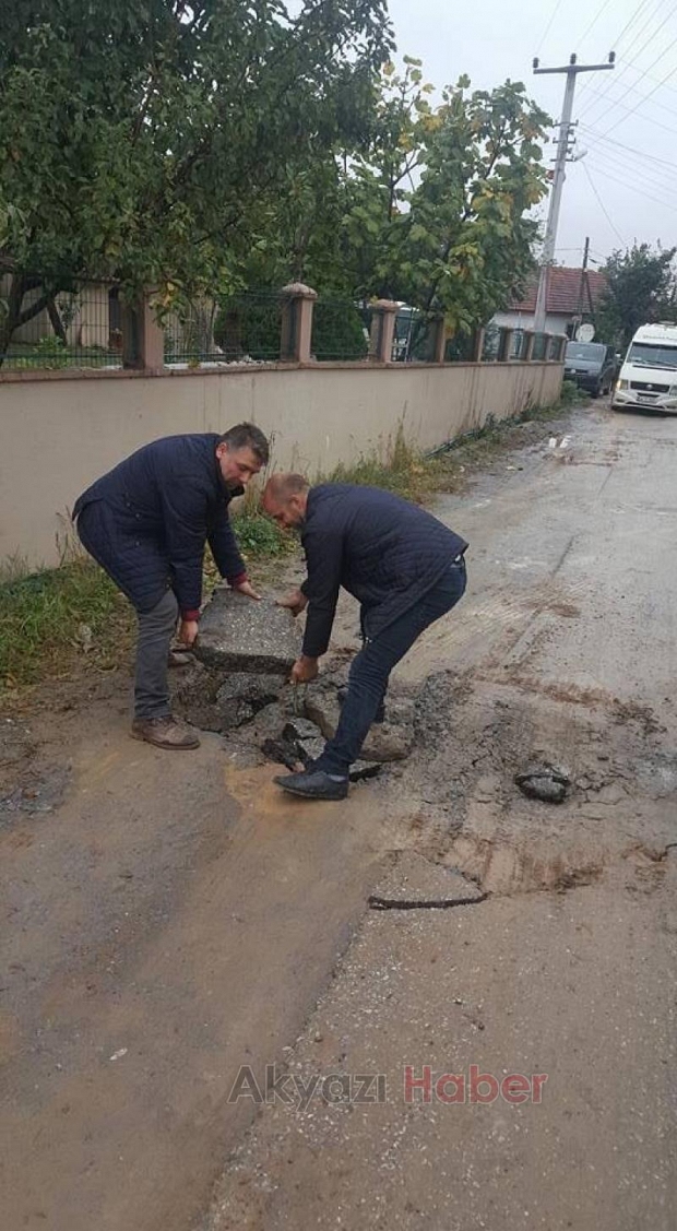 Öğrenci Servisi Yolda Battı