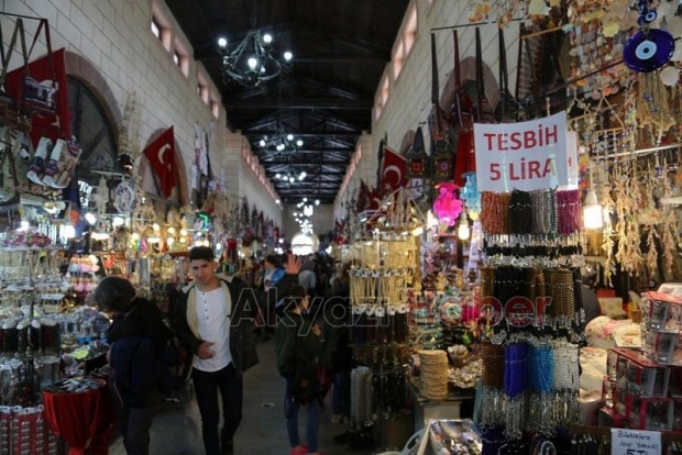 Öğrenciler Atalarını Ziyaret Etti