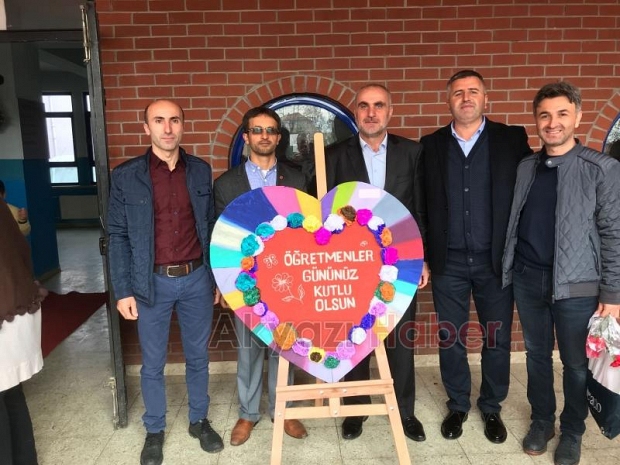 Öğrencilerden Öğretmenleri Sevindiren Sürpriz