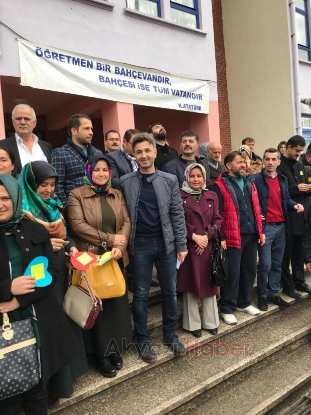 Öğrencilerden Öğretmenleri Sevindiren Sürpriz