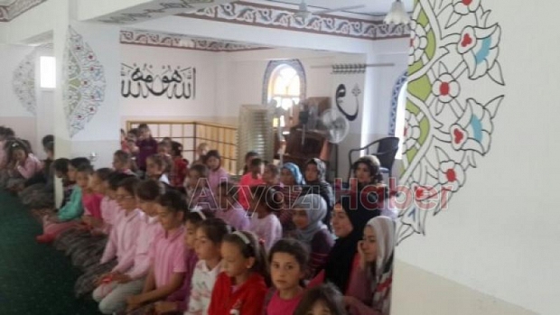 Öğrencilere Güzel Ahlak Konulu Seminer Verildi