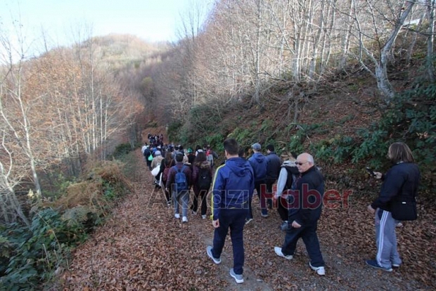 Öğretmenler Günü Dolayısıyla Doğa Yürüyüşü Yapıldı