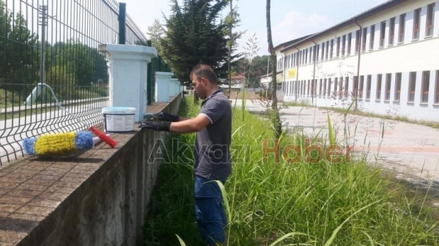 Okul müdüründen örnek davranış