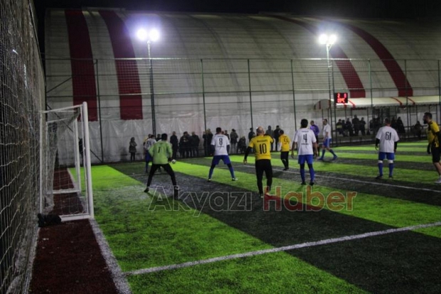 Olgunlarda Şampiyon Arena Playstation