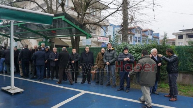 ÖMER KILNAZ ve RAFET KOŞAR DULARLA DEFNEDiLDi