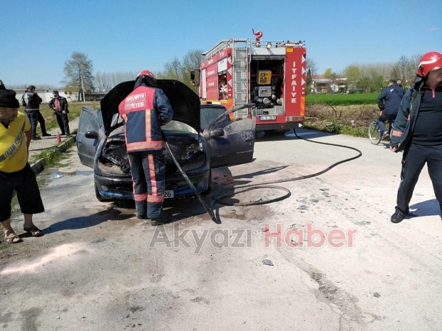 Otomobil Alev Alev Yandı