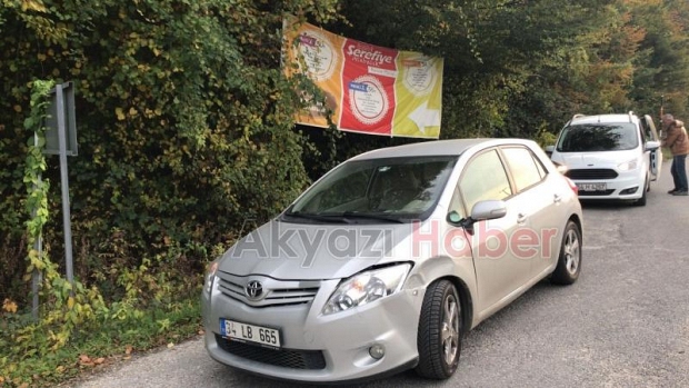 Otomobil ile Kamyonet Çarpıştı