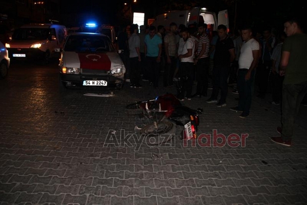 Otomobil İle Motosiklet Çarpıştı