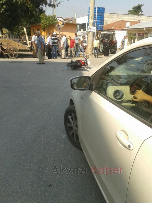 Otomobil İle Motosiklet Çarpıştı