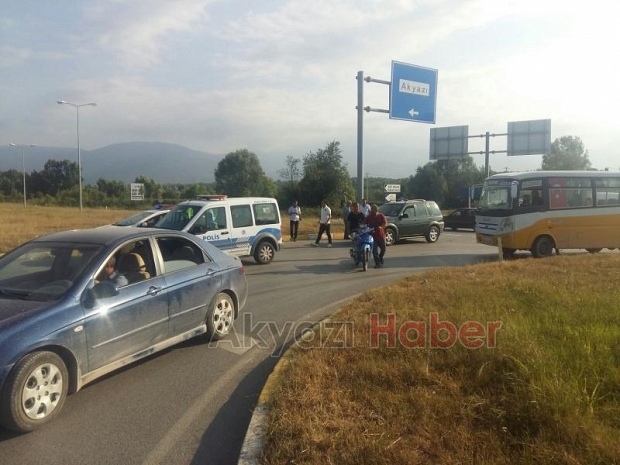 Otomobil ile Motosiklet Çarpıştı