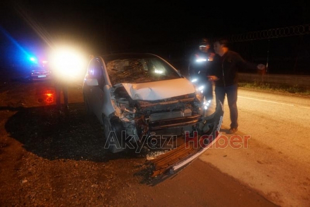 Otomobil Motosiklete Çarptı 1 Yaralı