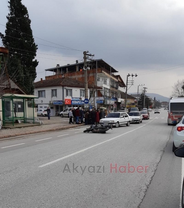 Motosiklet Sürücüsü Yoldan karşıya geçen çocuğa çarptı