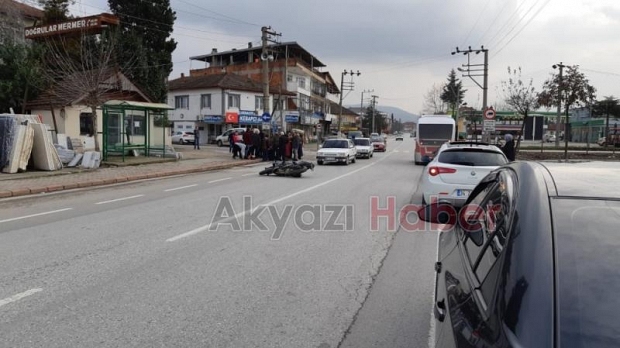 Motosiklet Sürücüsü Yoldan karşıya geçen çocuğa çarptı