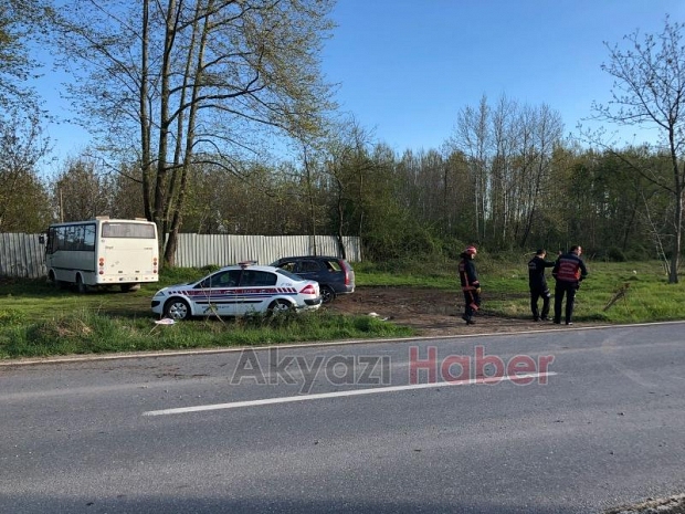 Takla atan otomobilde karı koca yaralandı