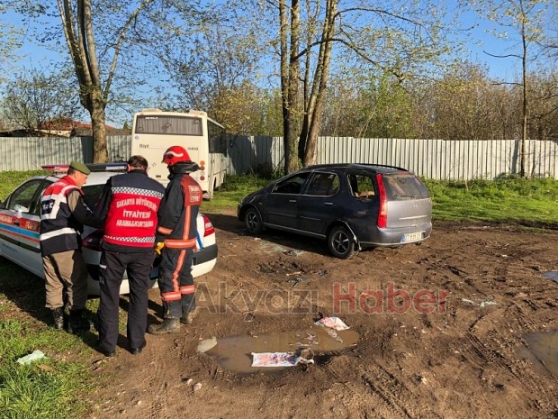 Takla atan otomobilde karı koca yaralandı