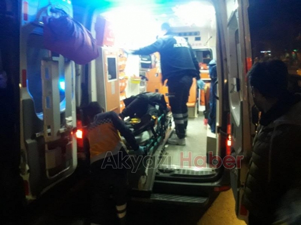 Otomobilin Sıkıştırdığı Motosiklet Kaza Yaptı