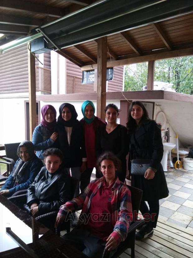  Özel Eğitim Sınıfı Öğrencileri Moral Depoladı