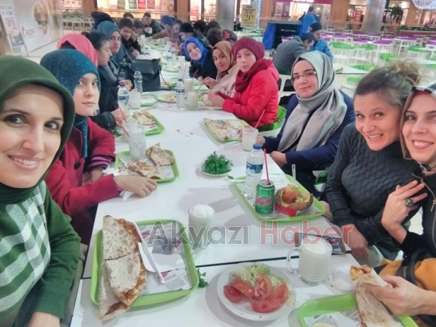 Özel Eğitim Sınıfı Öğrencilerinden Sinema Keyfi