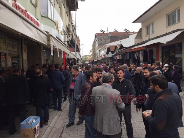  Öztürk Marketten Aşure İkramı