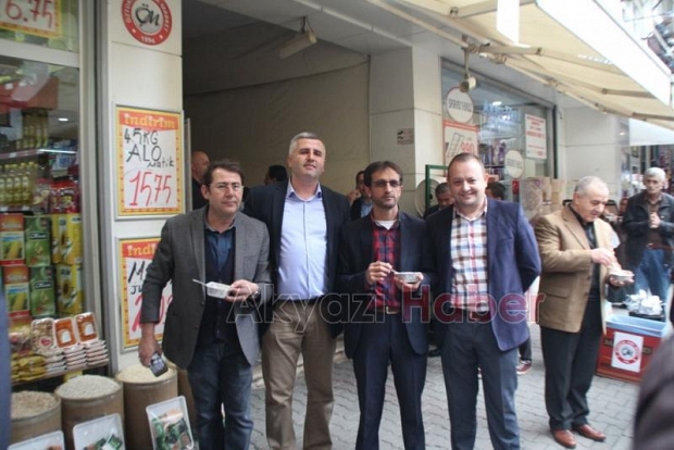  Öztürk Marketten Aşure İkramı