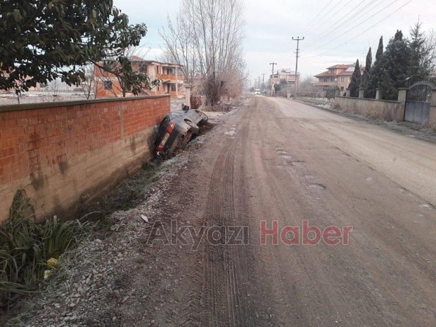 Pazarköy Mahallesinde Trafik Kazası