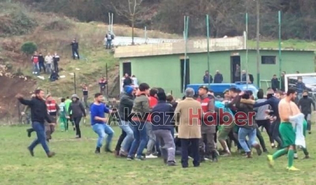 Pazarköy Sahasında Çıkan Kavganın FATURASI AĞIR OLDU
