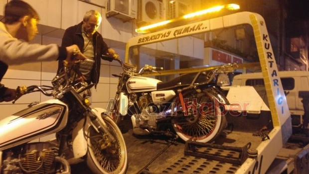 Plakasız Motosikletler Toplandı