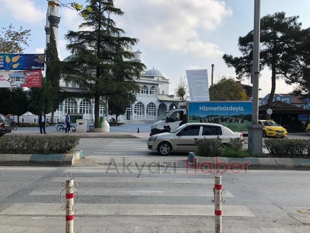 Polis varken yol verip Polis yokken vermiyorlar