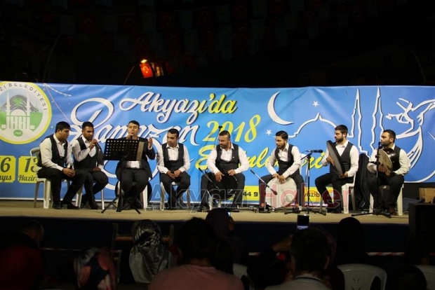 Ramazan Etkinliklerinde Dün Gece Grup Misbah Sahne Aldı