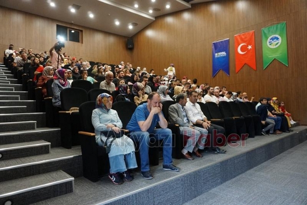 Benim Dünyam Yılsonu Programı Yapıldı