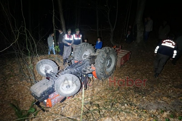 Reşadiye'de Traktör Devrildi