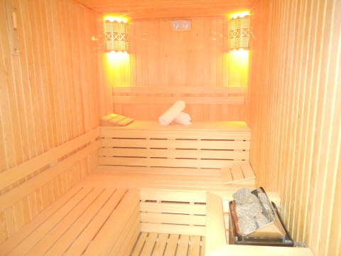 HAVUZ , SAUNA & MASAJ KEYFİ!