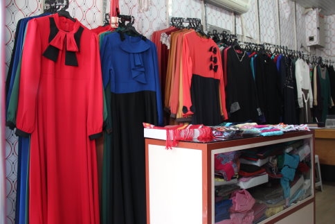Feracenin Öncüsü Moda BEYZENUR tesettür giyim Akyazı'da