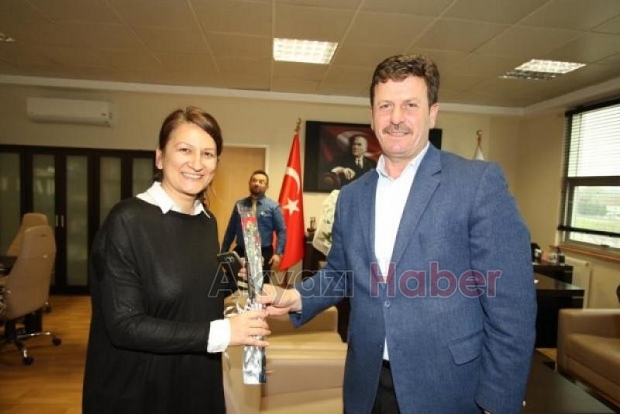 Sağlık Çalışanlarını Ziyaret Ettiler