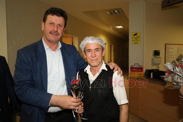 Sağlık Çalışanlarını Ziyaret Ettiler