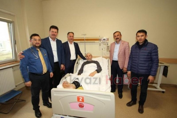Sağlık Çalışanlarını Ziyaret Ettiler