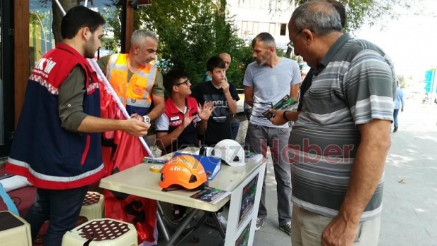 SAKTiM Bilinçlendirme ve gönüllülük standı açtı
