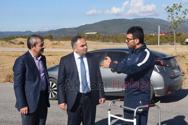 Şampiyon ayağa kalktı pisti inceledi